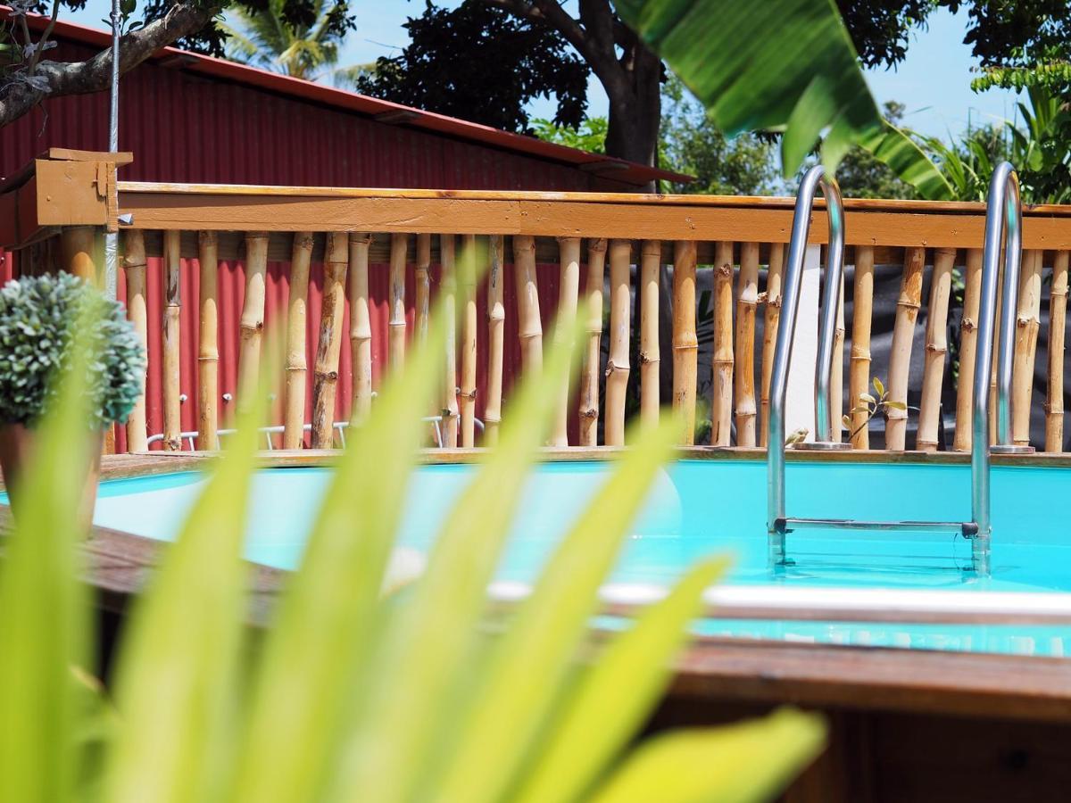 S'Cale Tropikal - Gite Cosy Avec Piscine Privee Petit-Canal Экстерьер фото